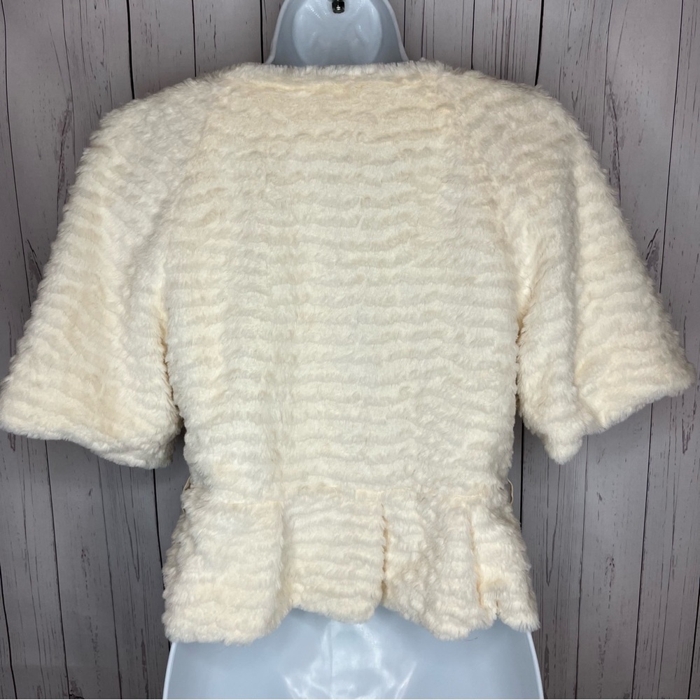 Love 21 Dressy Crop Peplum Jacket Women’s XS Ivory Fuzzy Short Sleeve Lined - Picture 6 of 8